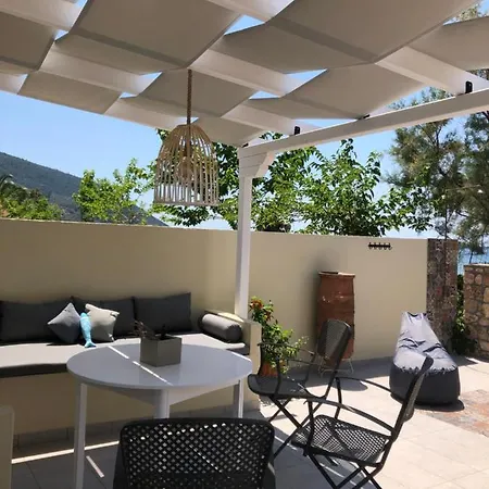 Nyaraló Akrogiali House