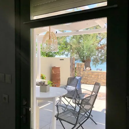 Semesterbostad Akrogiali House *